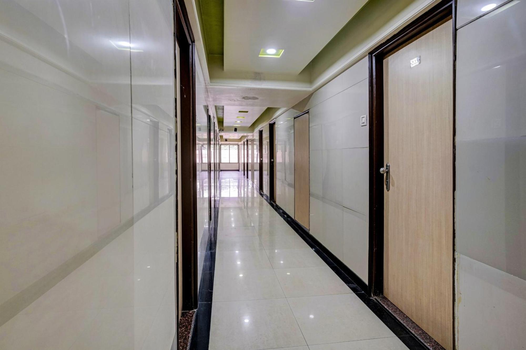 Collection O Guru Heritage Kalamboli Navi Mumbai Exterior photo